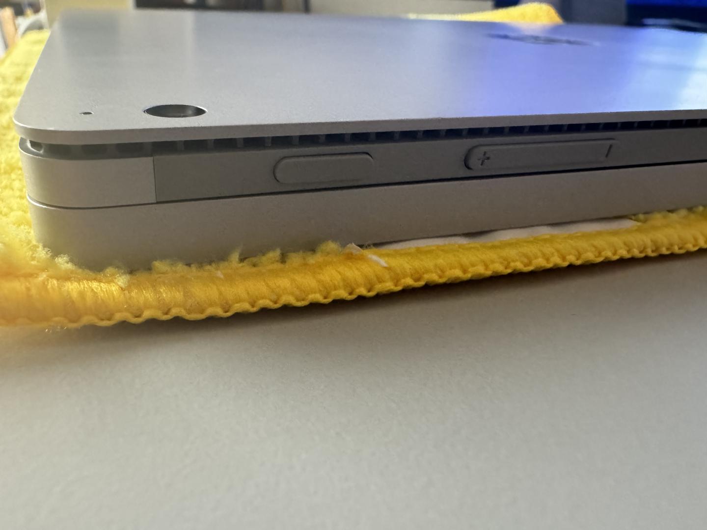 Microsoft Surface Book 2 15", color