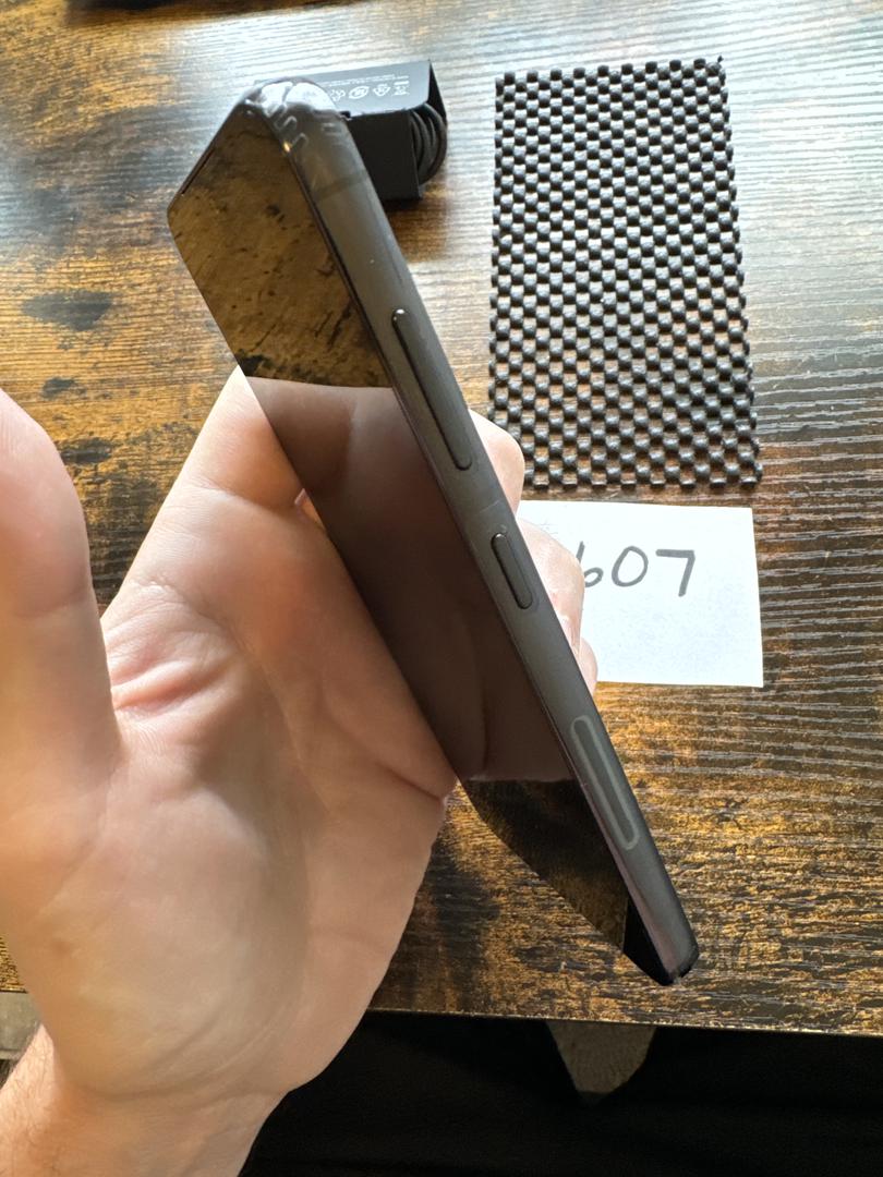 Samsung Galaxy S23, color Black