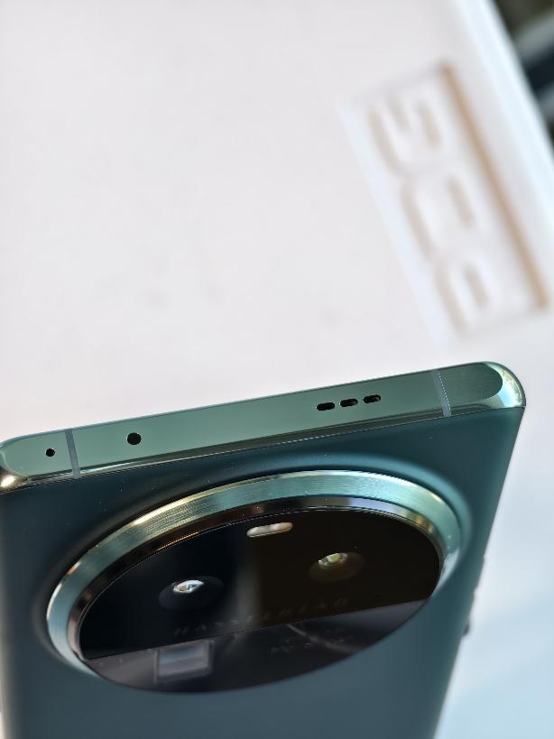 Oppo Find X6 Pro, color Green