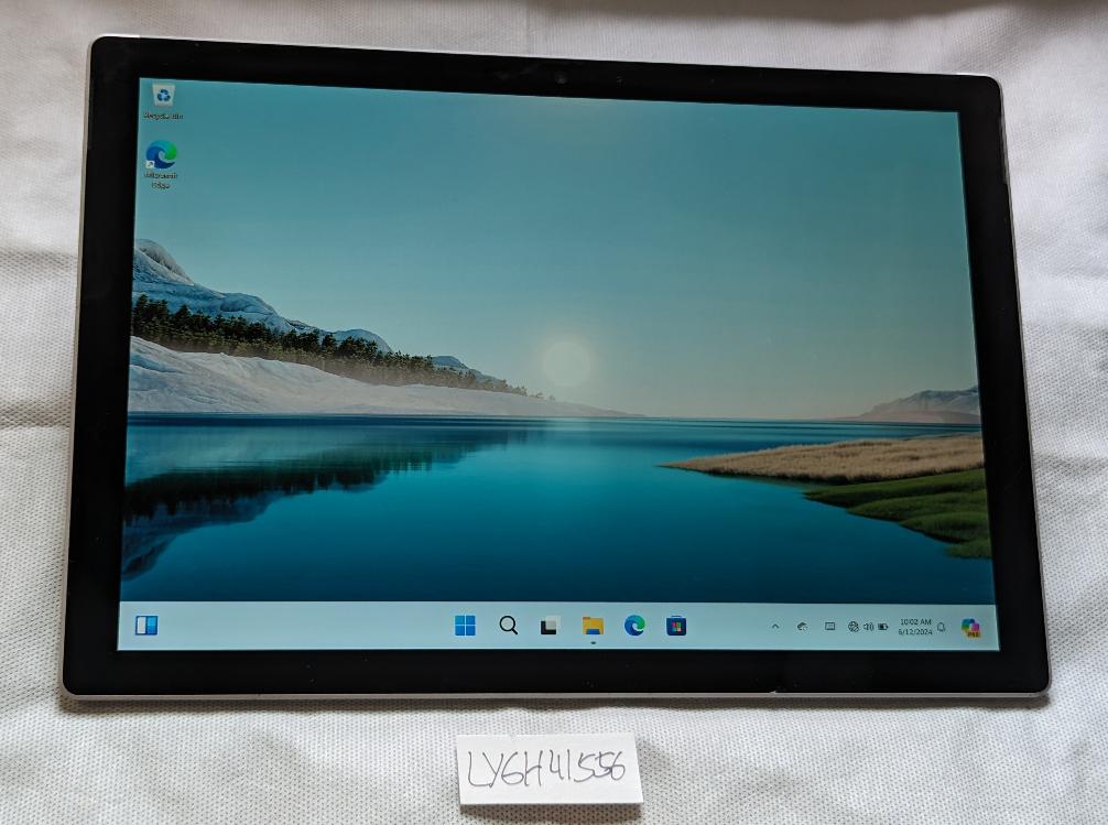 Microsoft Surface Pro 5 (2017) - Wi-Fi, Silver, 128GB, 4GB