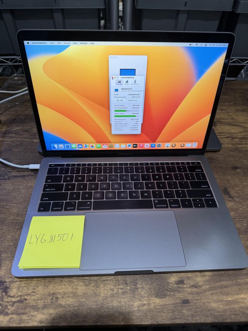 MacBook Pro 2017 (No Touch Bar) - 13", color Gray