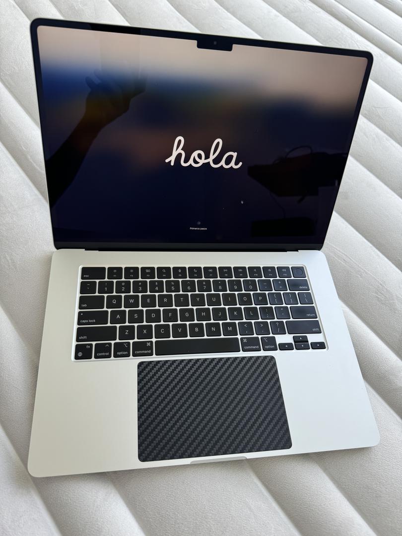 MacBook Air 2023 - 15", color Silver