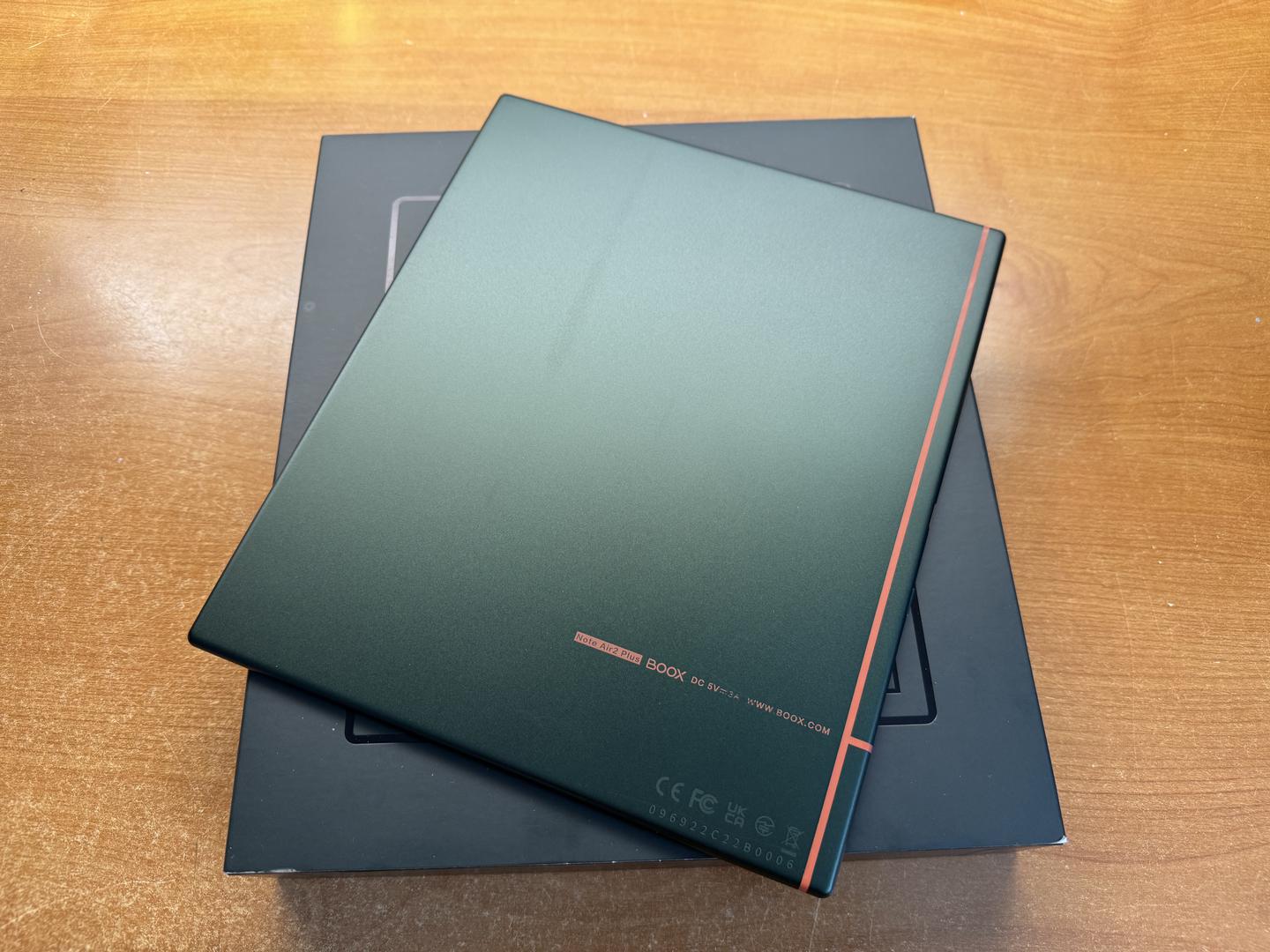 Onyx Boox Note Air 2 Plus 10.3", color