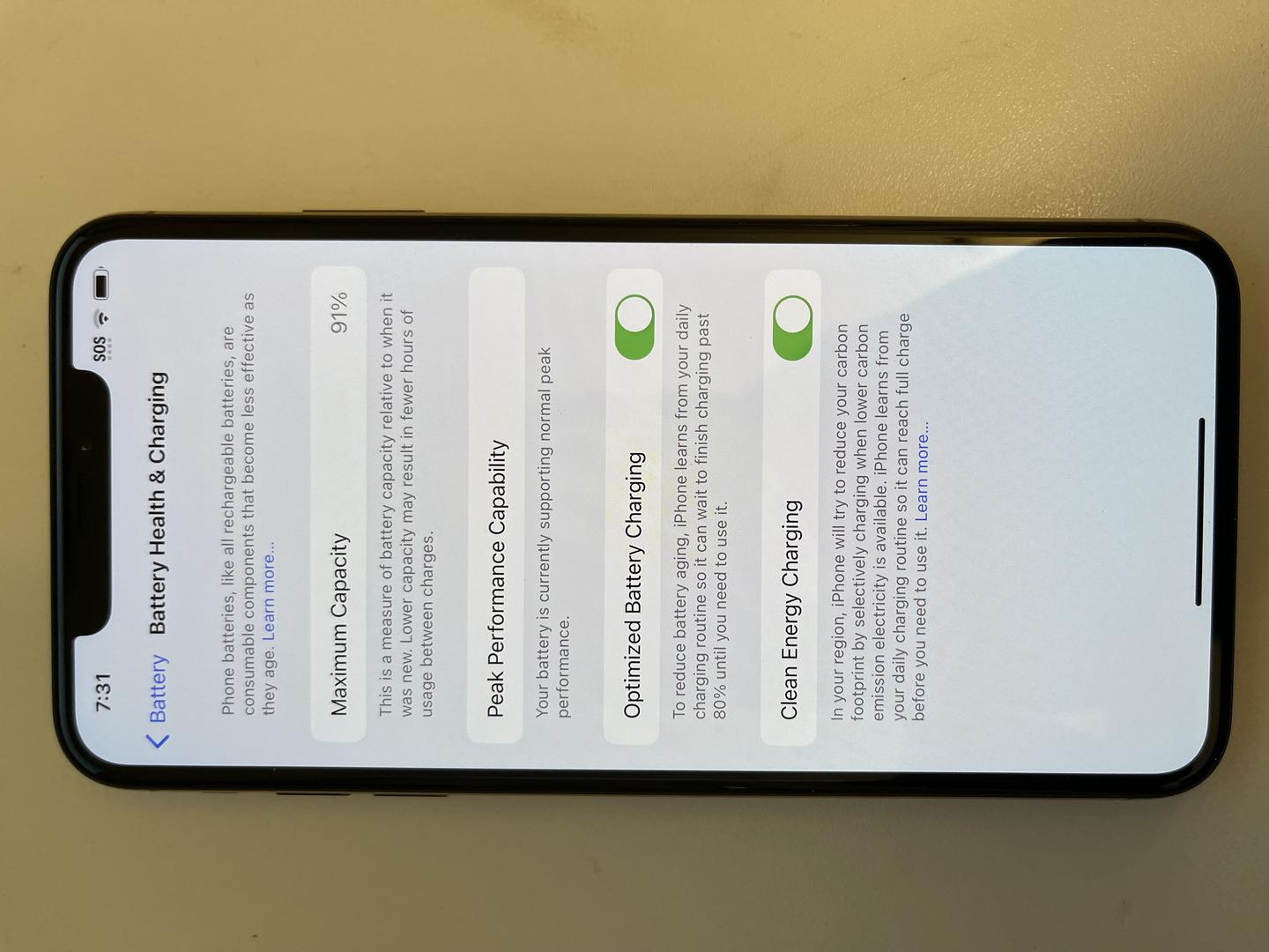 Apple iPhone Xs Max, color Gold