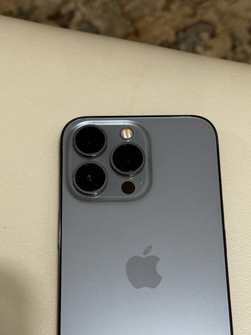 Apple iPhone 13 Pro, color Sierra Blue