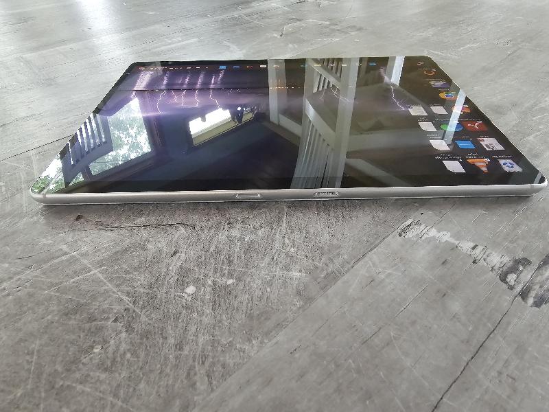 Microsoft Surface Pro 9, color Platinum