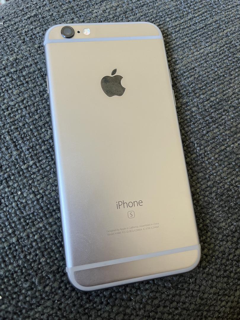 Apple iPhone 6S Unlocked, Grey, 32GB, A1688 LYHC70940 Swappa