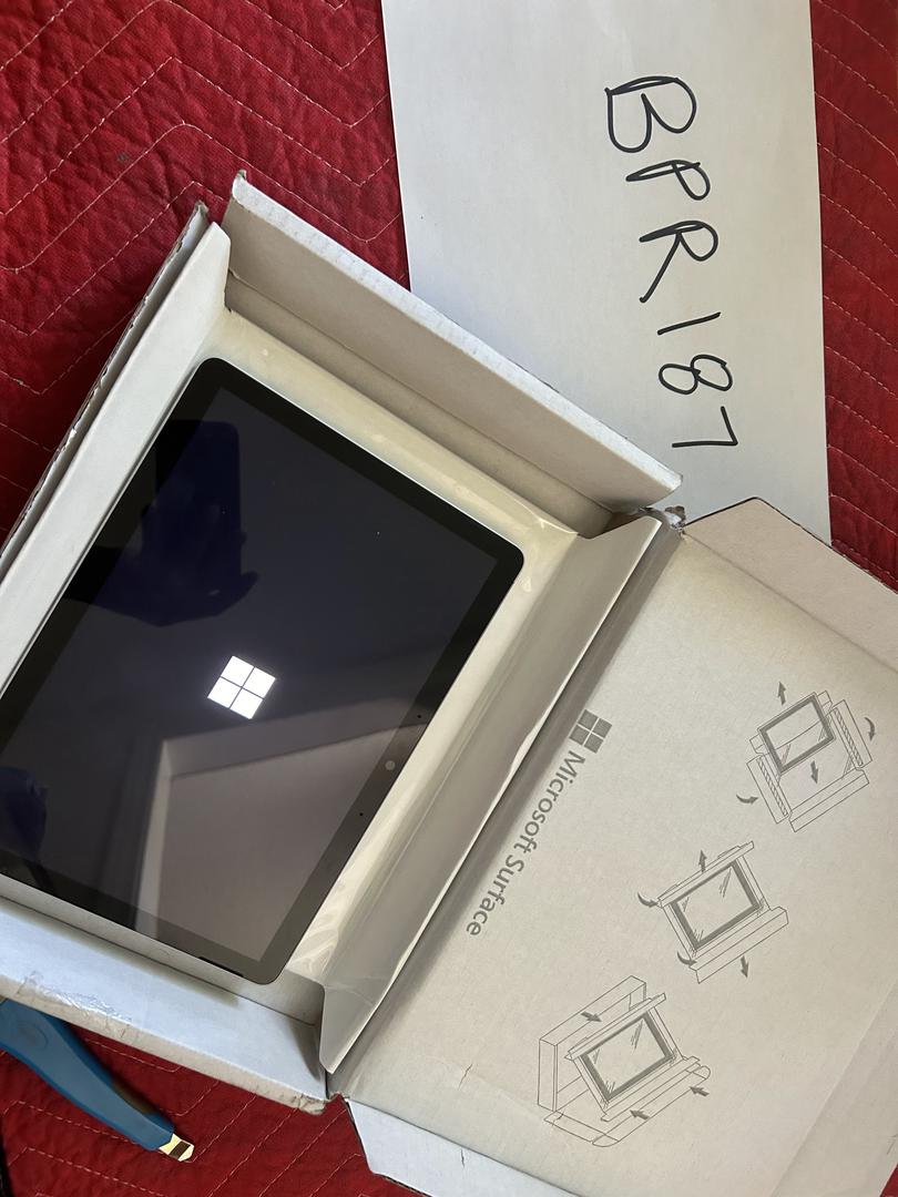 Microsoft Surface Go 2, color Gray