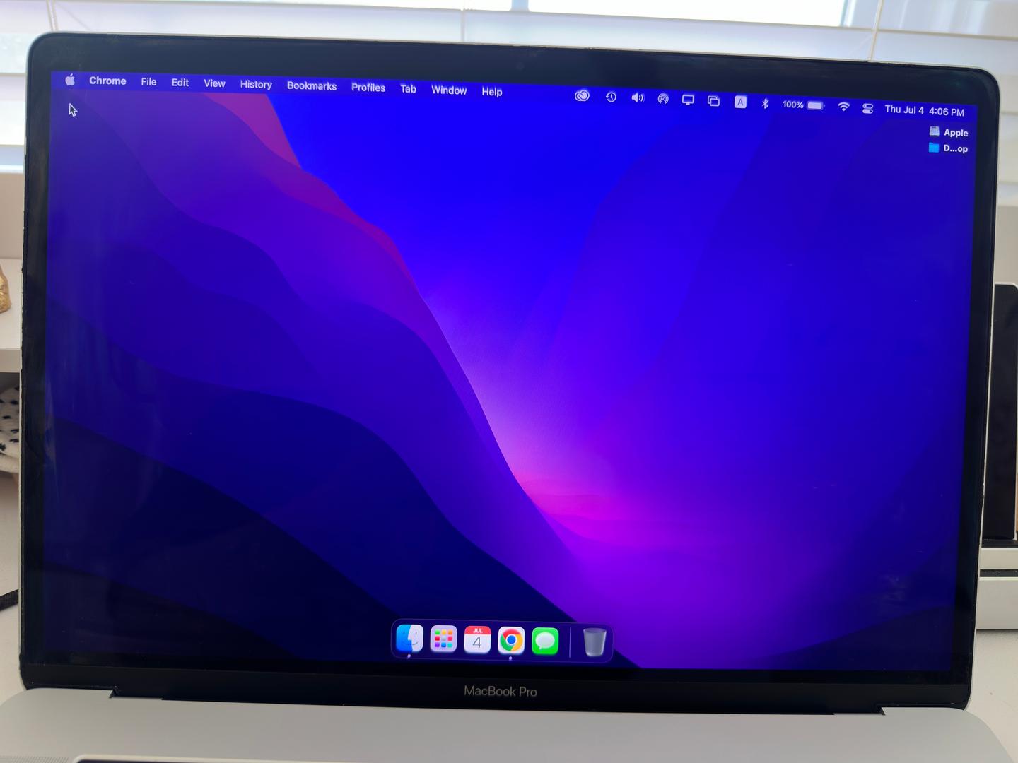 MacBook Pro 2017 (With Touch Bar) - 15", color Silver