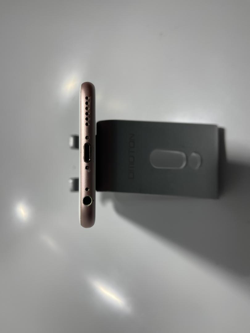 Apple iPhone 6S, color Rose Gold