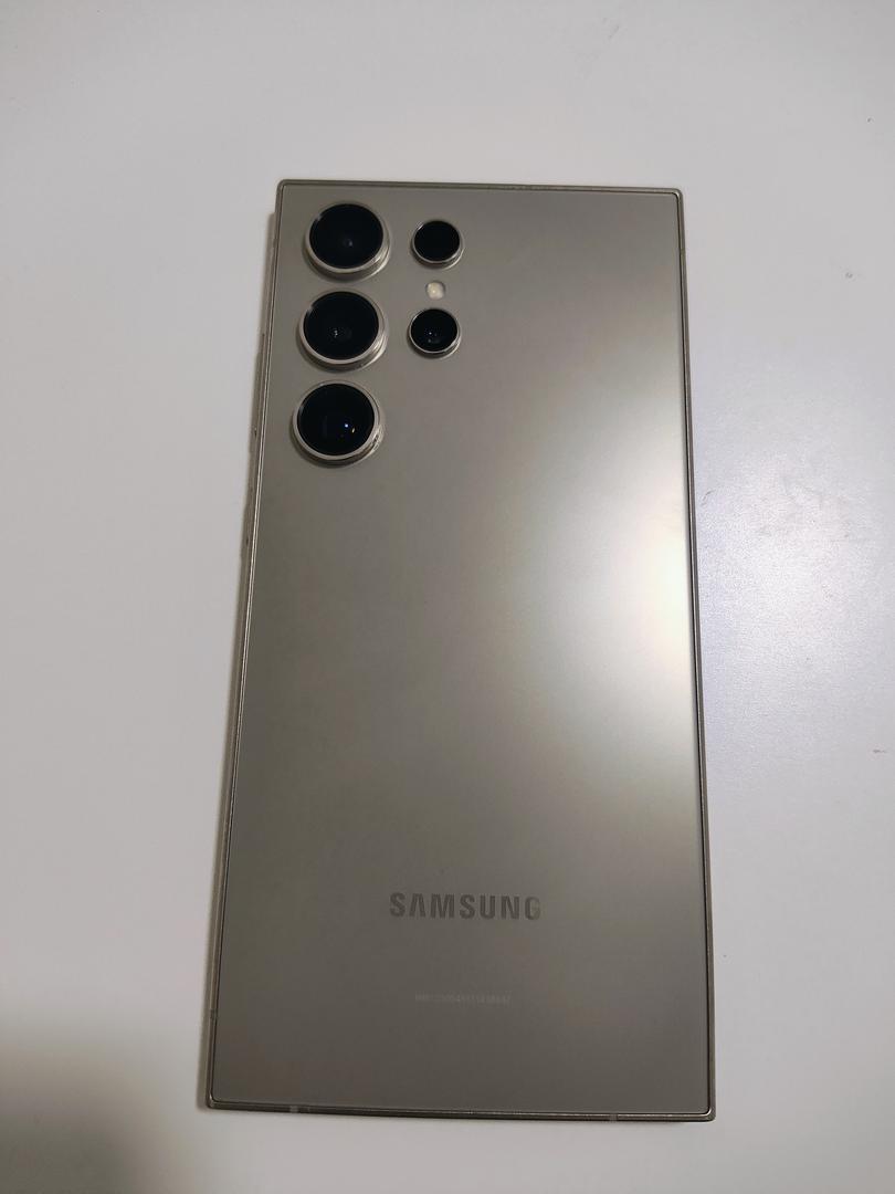 Samsung Galaxy S24 Ultra Unlocked, Gray, 512GB, 12GB, SMS928U1