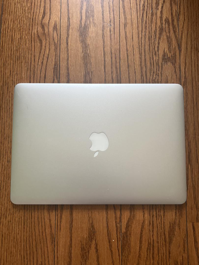 MacBook Air 2012 - 13", color Silver