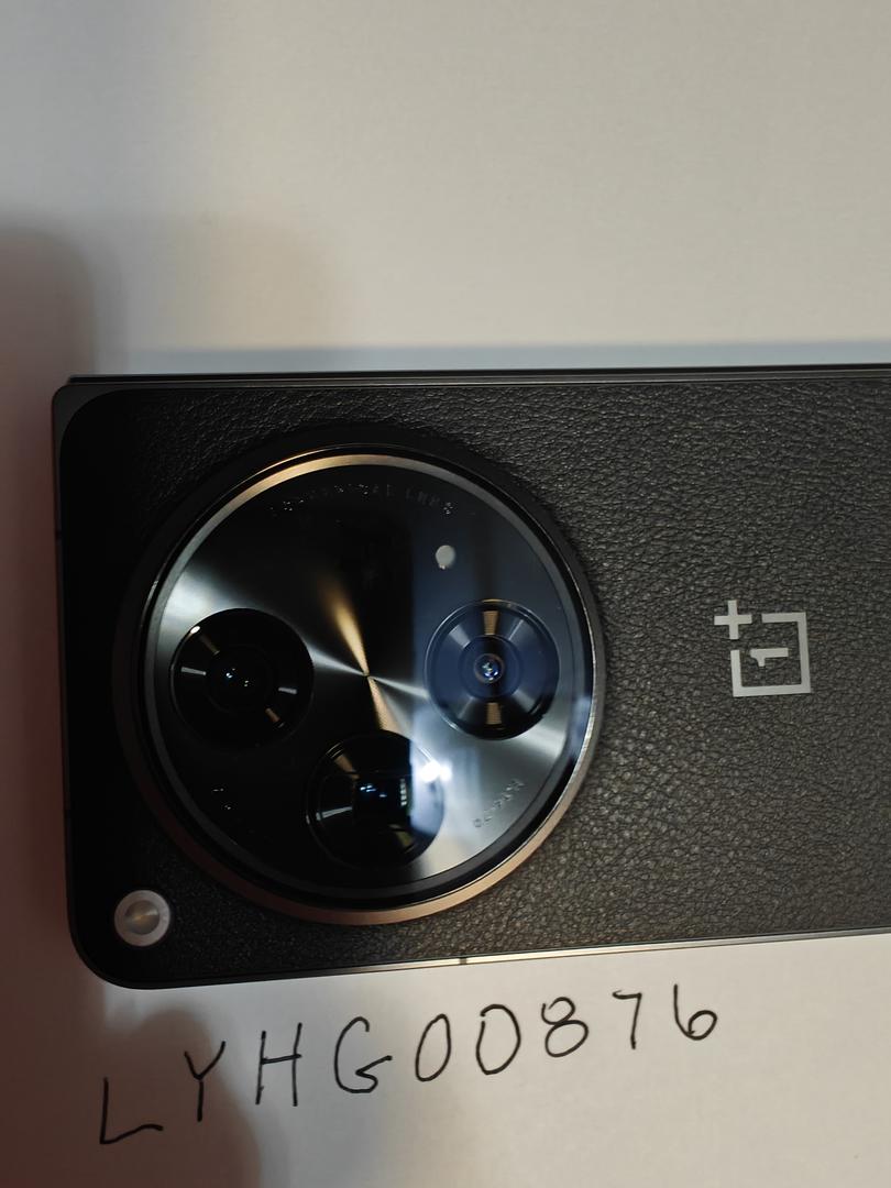 OnePlus Open, color Black