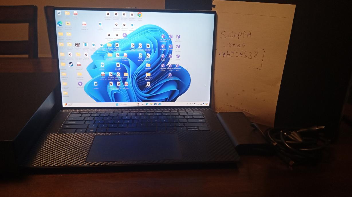 Dell XPS 15 9500 (2020), color Silver