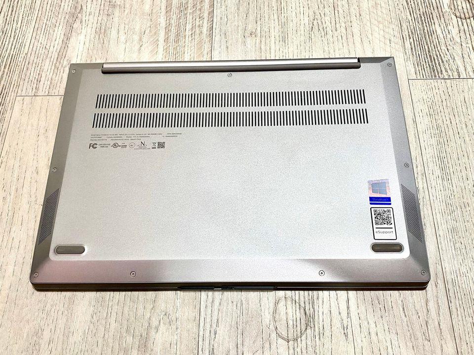 Lenovo ThinkBook, color