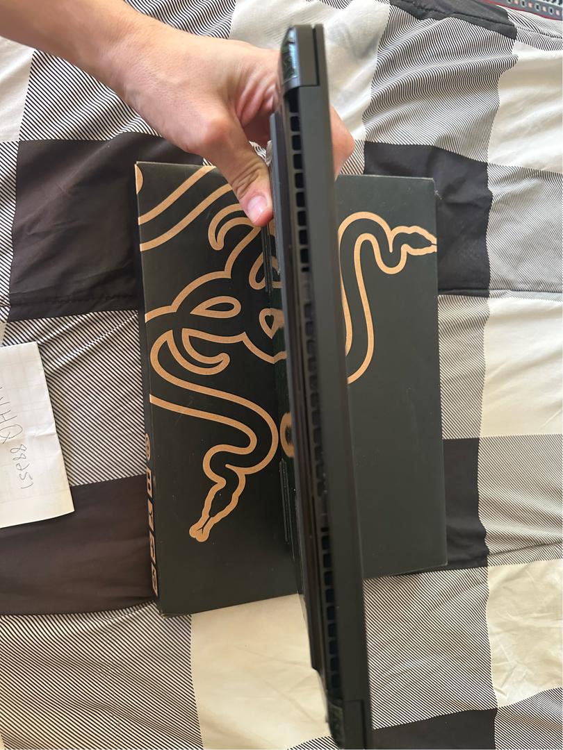 Razer Blade 14" 2023, color Black