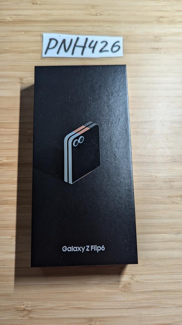 Samsung Galaxy Z Flip6, color Black