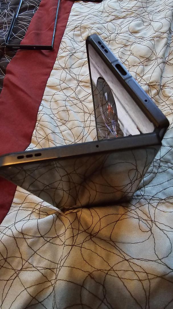 OnePlus Open, color Black