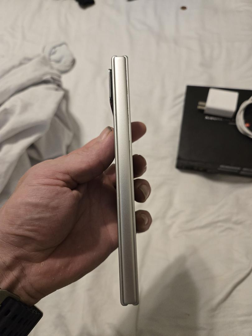 Xiaomi Mi Mix Fold 2, color Silver
