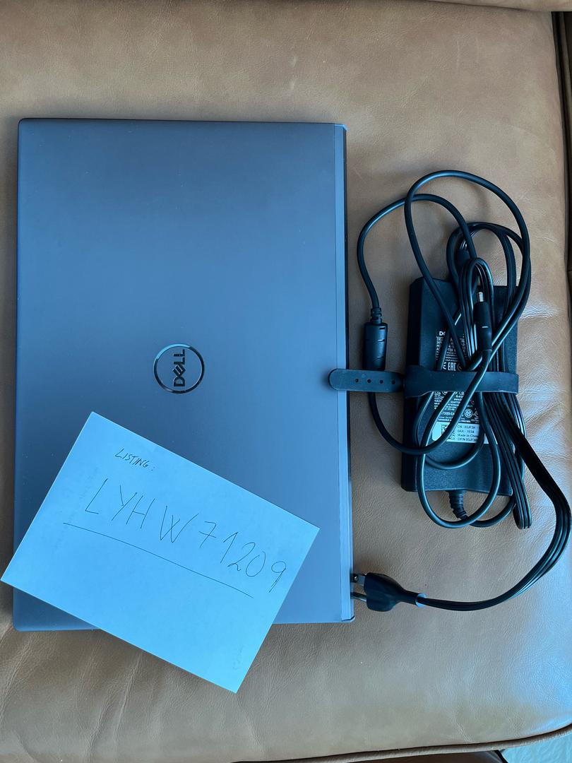 Dell Vostro Laptop, color
