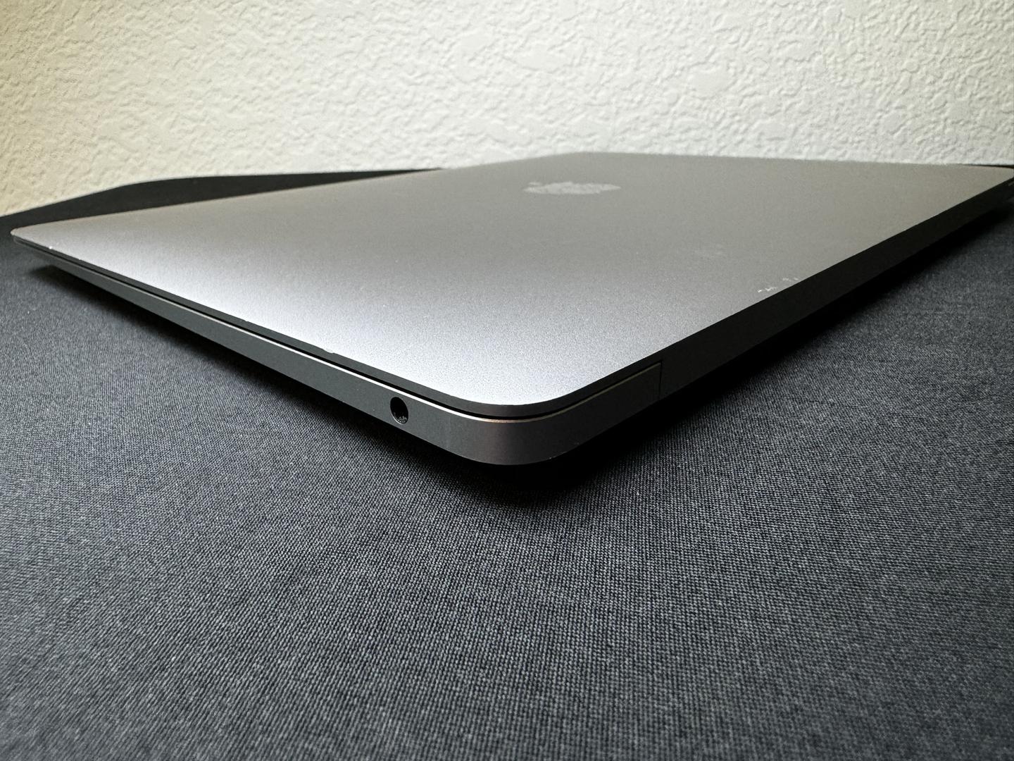 MacBook Air 2020 - 13 inch - Guide, Specs, Prices, and More - Swappa