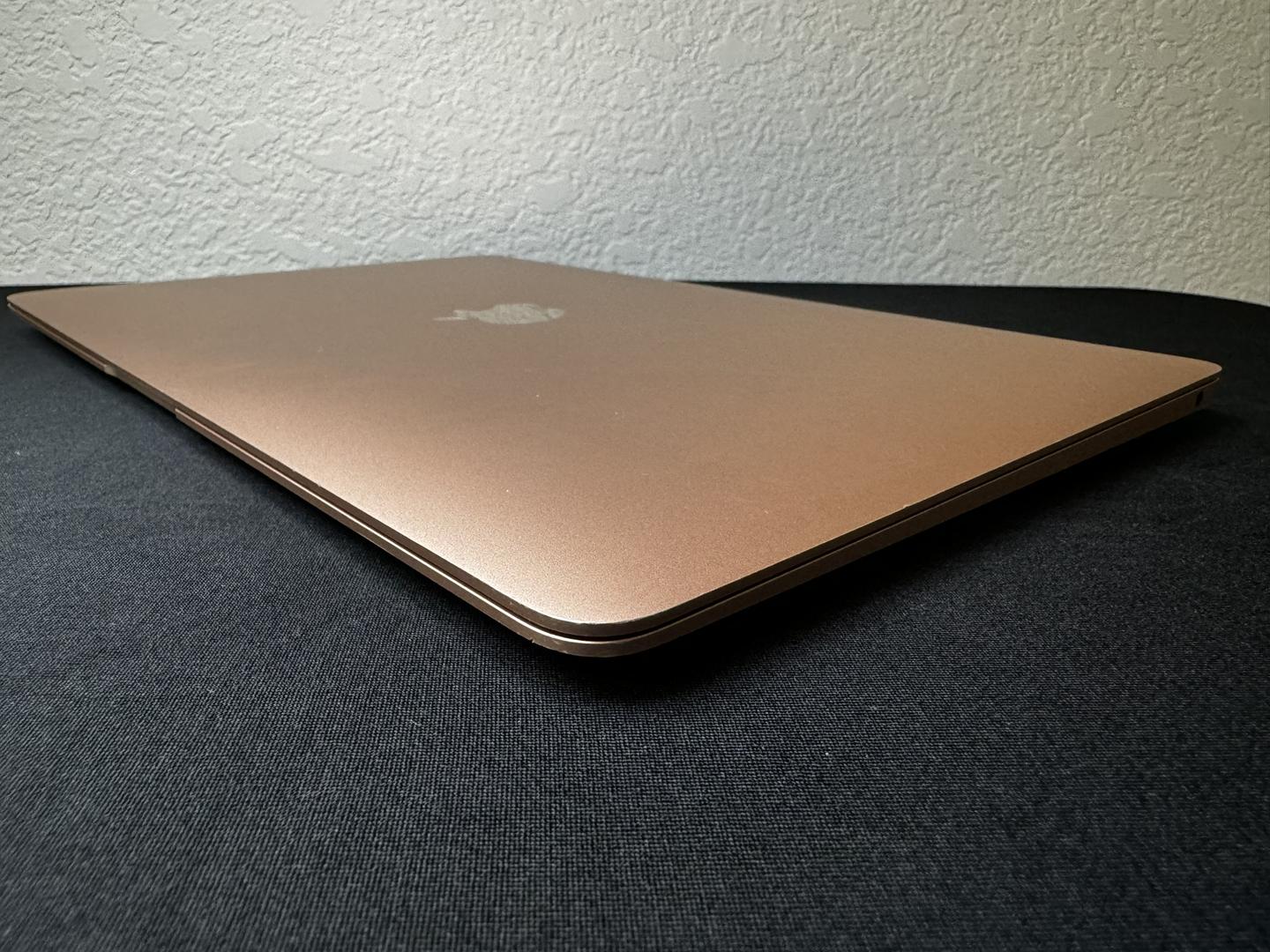 MacBook Air 2020 - 13 inch - Product Guide, Specs, Prices, and 