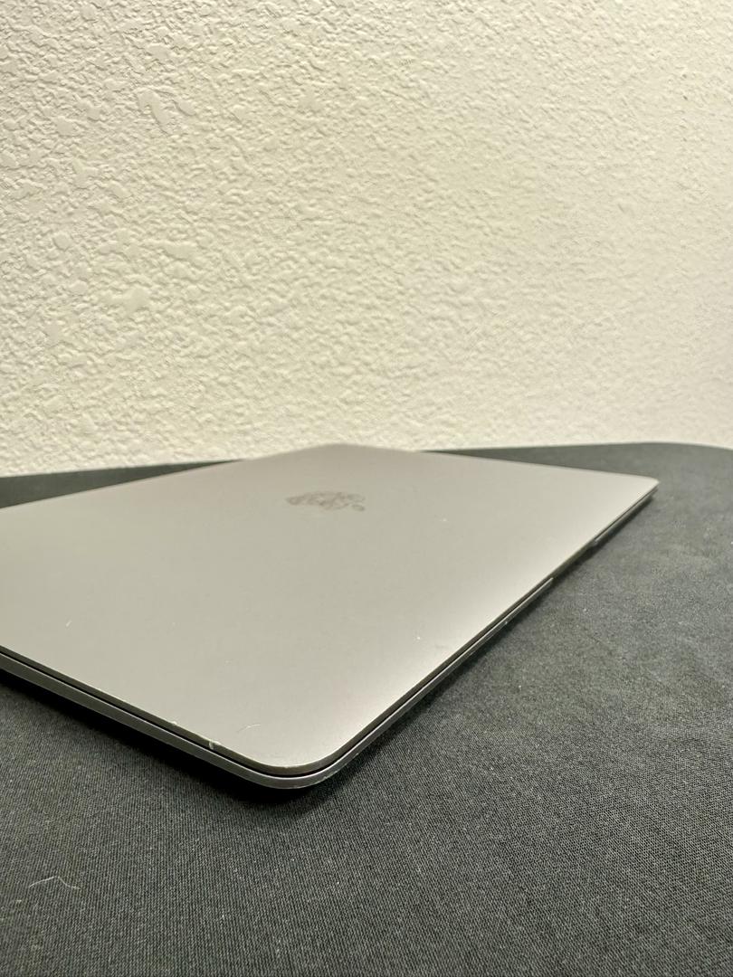 MacBook Air 2018 - 13 inch - Product Guide, Specs, Prices, and
