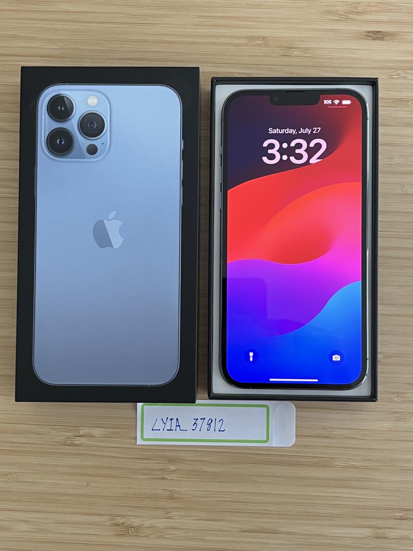 Apple iPhone 13 Pro Max, color Sierra Blue