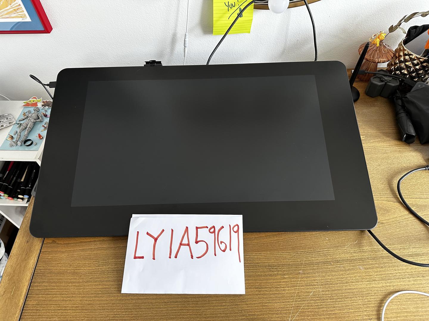 Wacom Cintiq Pro 24, color