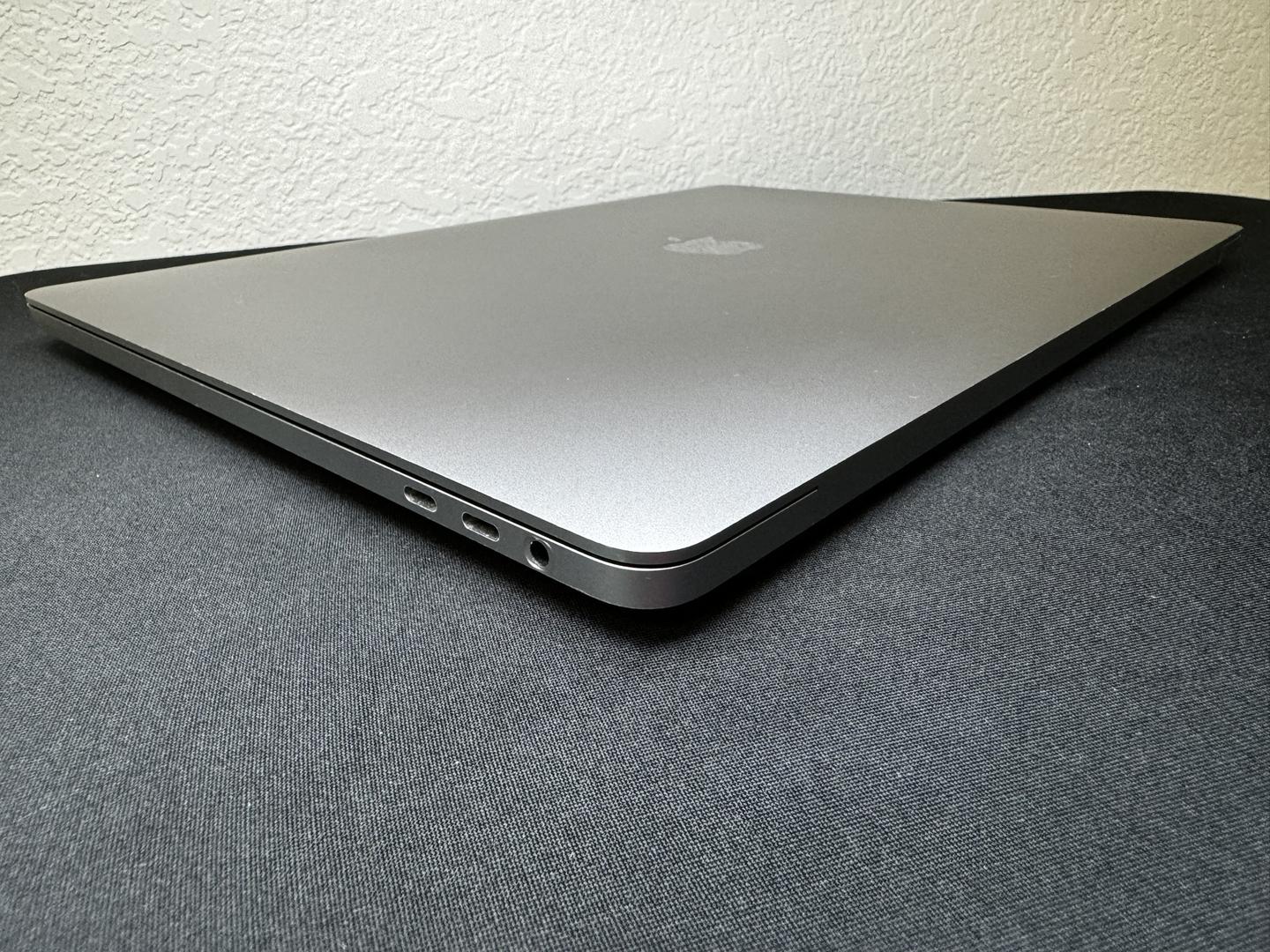 MacBook Pro 2019 - 16 inch - Product Guide, Specs, Prices, and