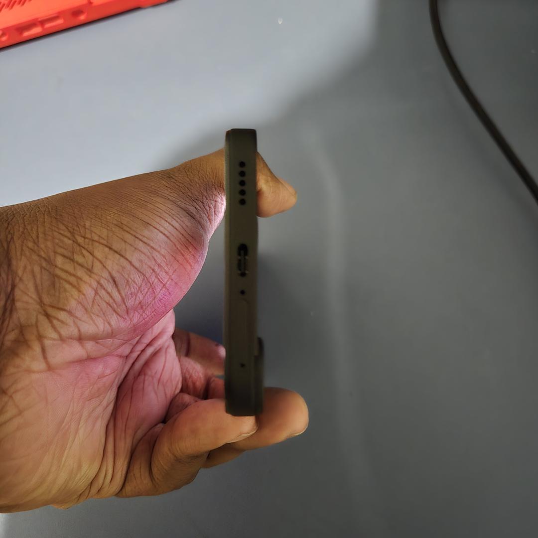 CMF Phone 1, color Black