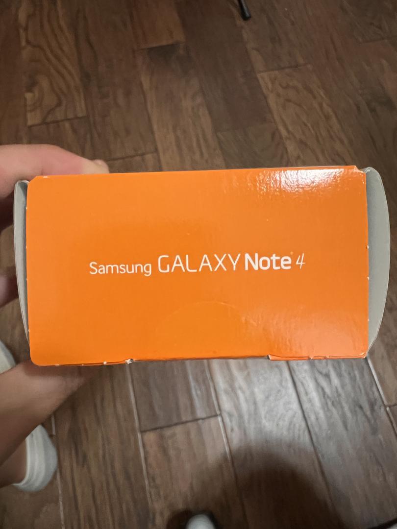 Samsung Galaxy Note 4, color White
