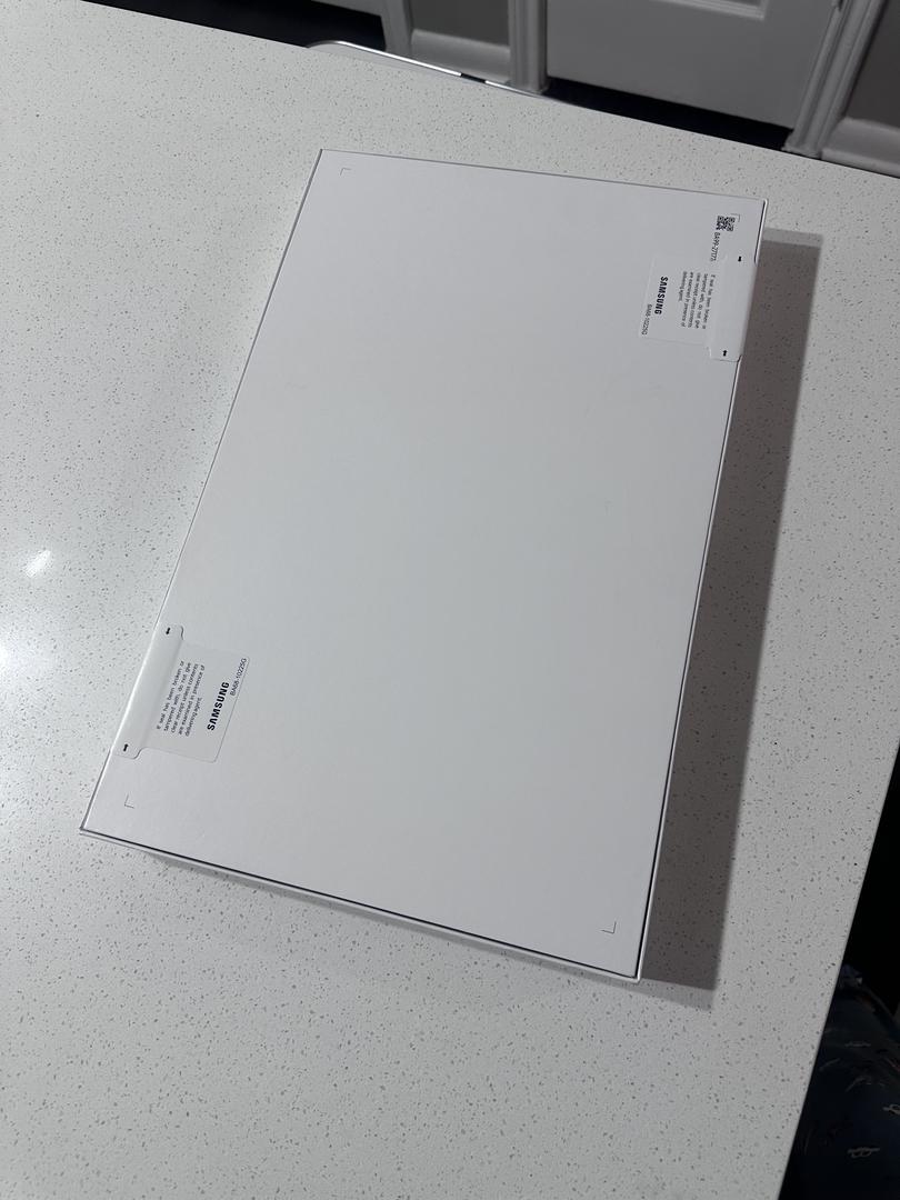 Samsung Galaxy Book4 Pro, color Moonstone Gray