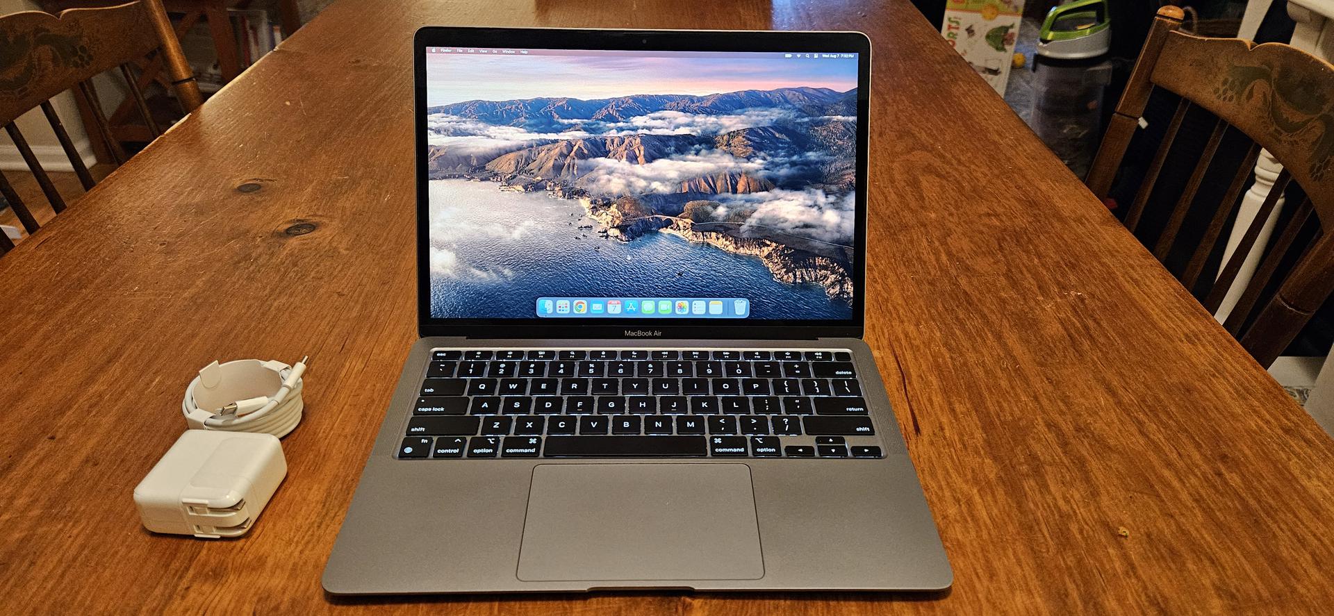 MacBook Air 2020 - 13", color Gray