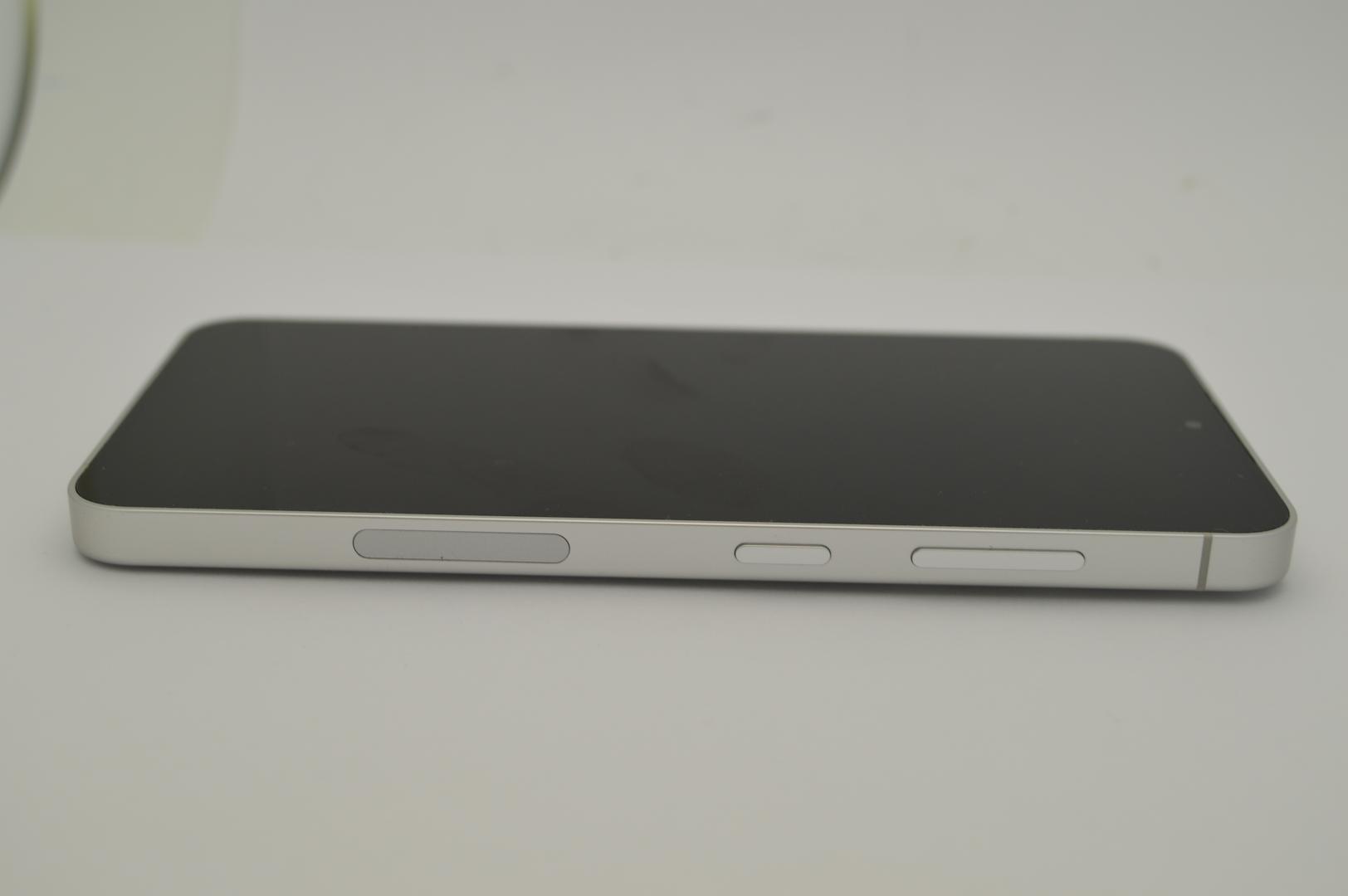 Samsung Galaxy S24, color Gray