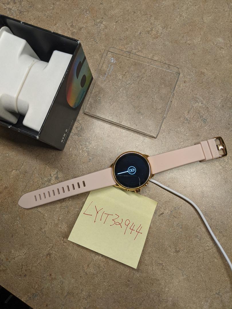 Fossil Gen 6, color Rose Gold