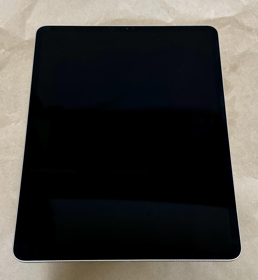 Apple iPad Pro 12.9" 4th Gen 2020, color Silver