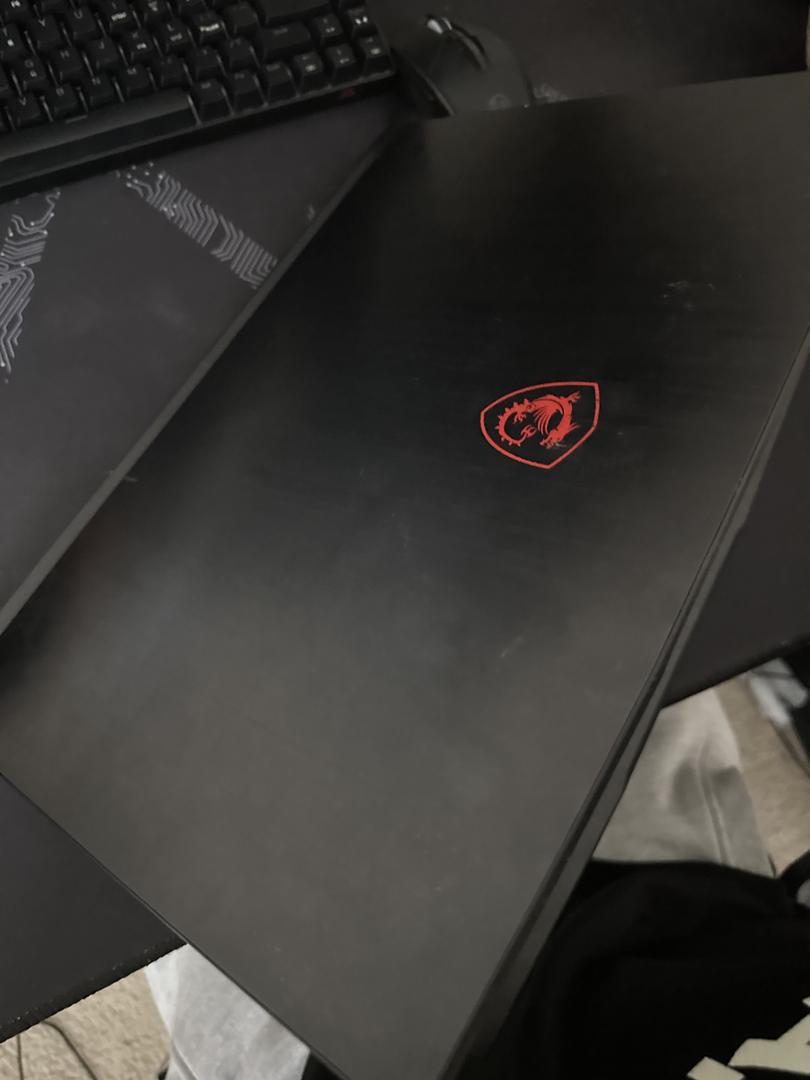 MSI Laptop, color
