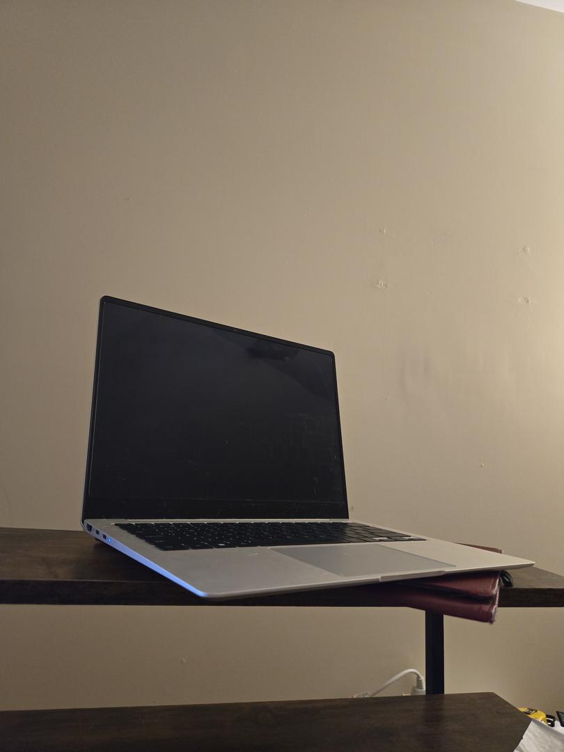 Samsung Galaxy Book3 Pro, color Graphite