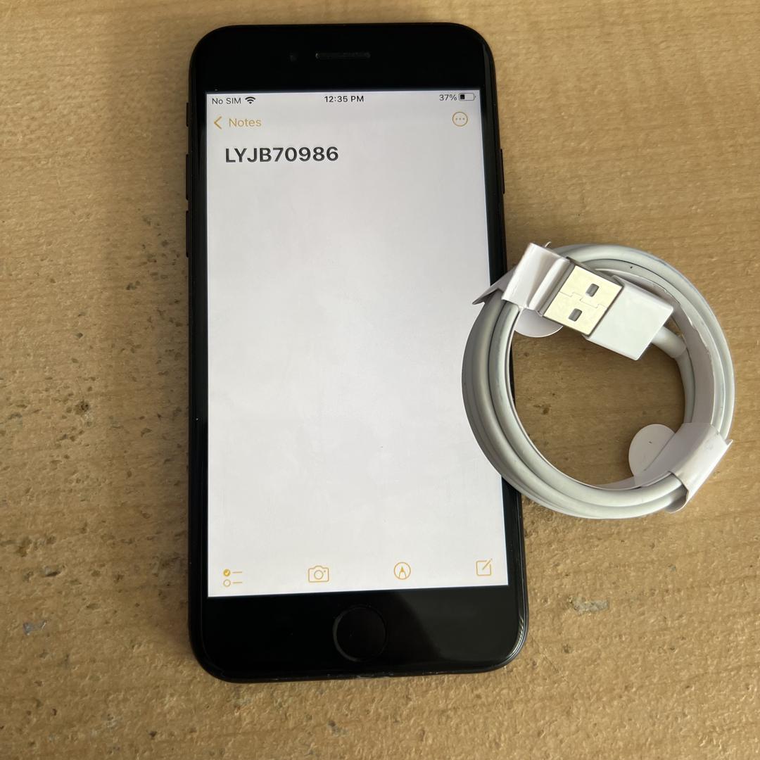 Apple iPhone 7, color Black