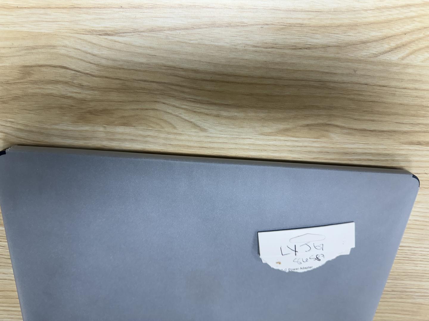 MacBook Air 2024 (M3) - 13", color Midnight