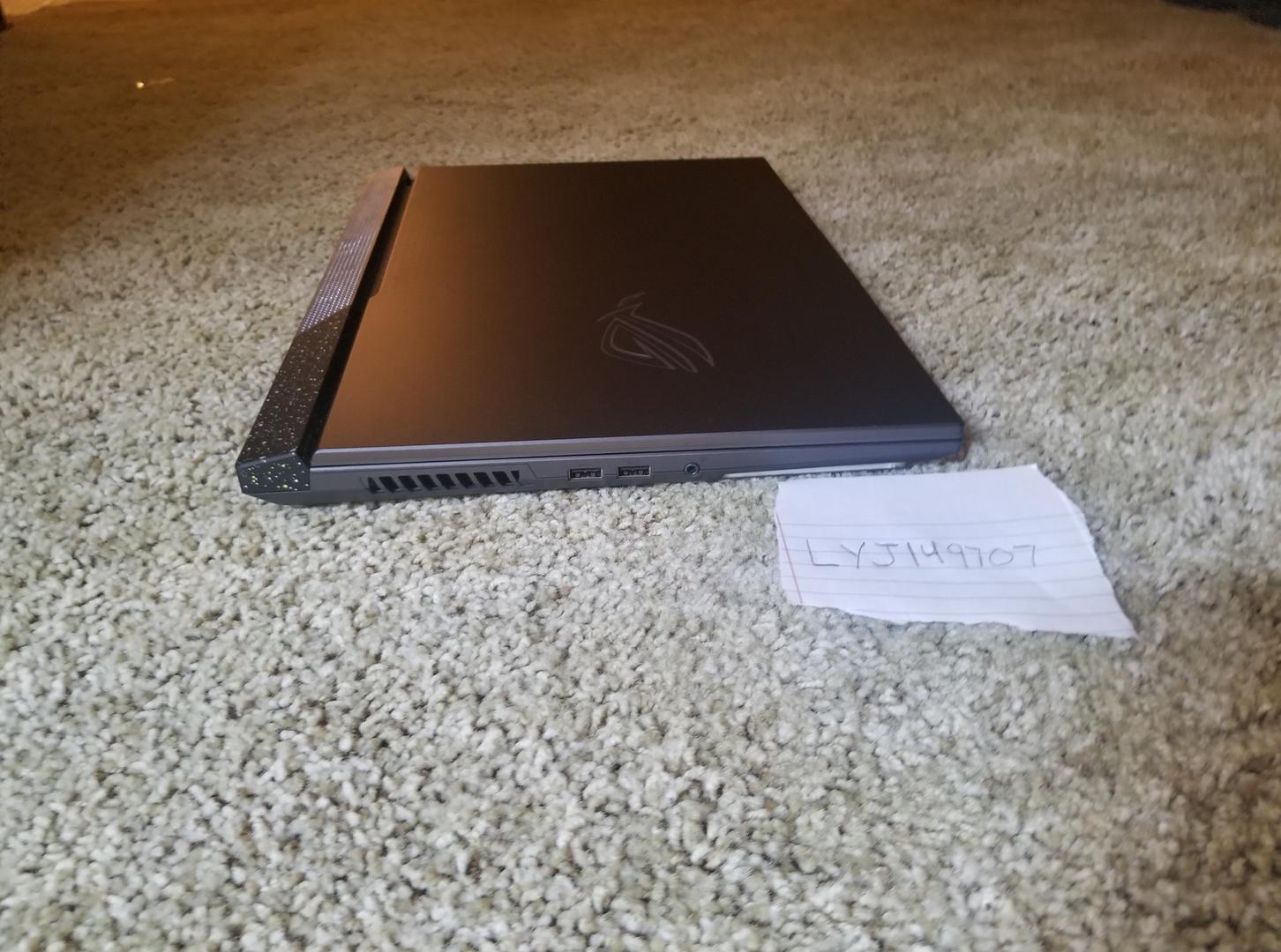 Asus ROG Strix G17 (2023) G713, color Gray