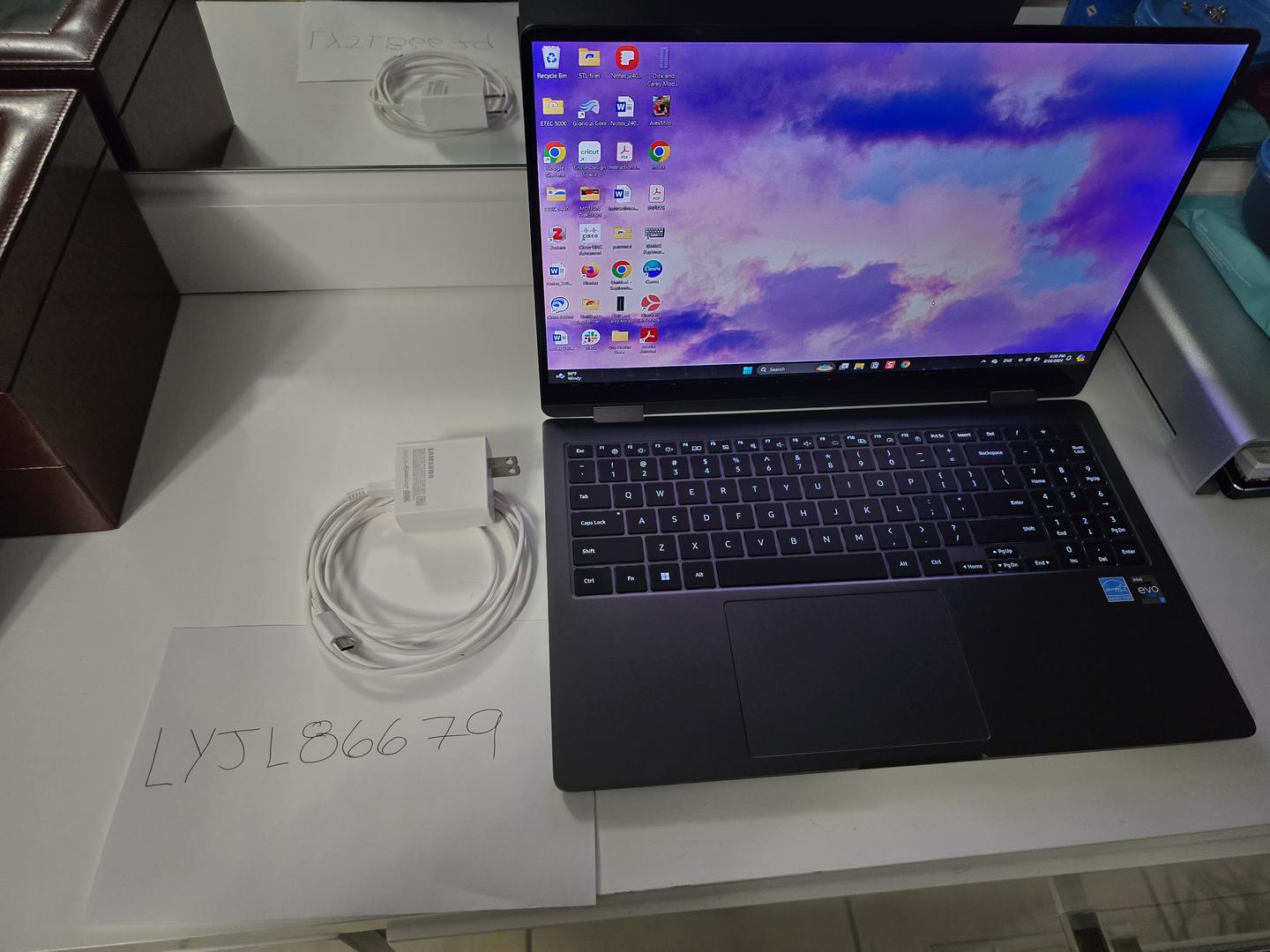 Samsung Galaxy Book3 360, color Graphite