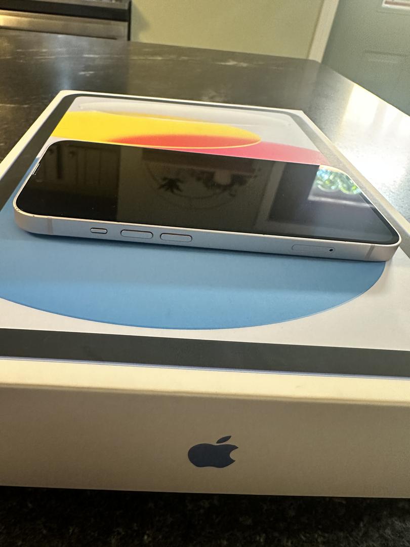 Apple iPhone 13, color Pink