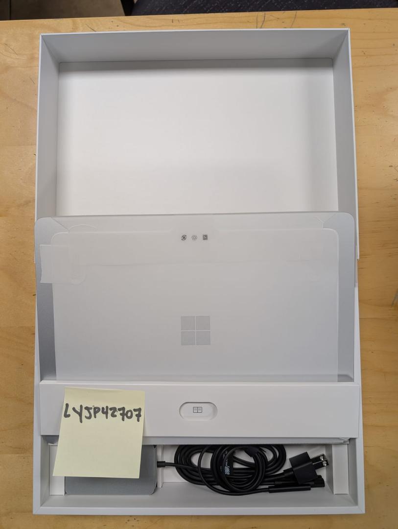 Microsoft Surface Laptop 7, color Platinum