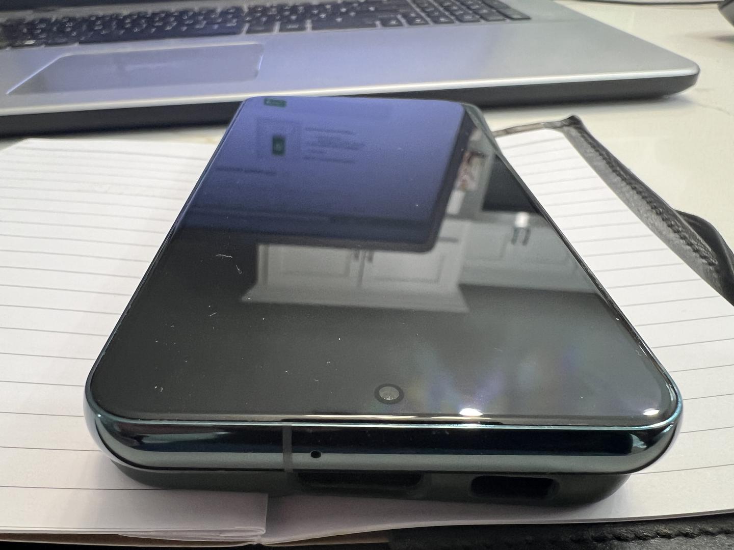 Samsung Galaxy S22, color Graphite