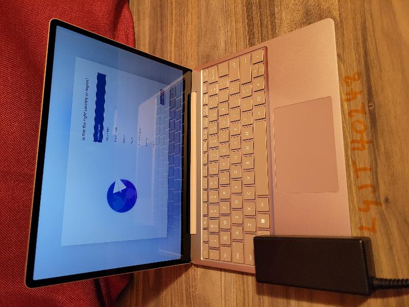 Microsoft Surface Laptop Go 3, color Blue
