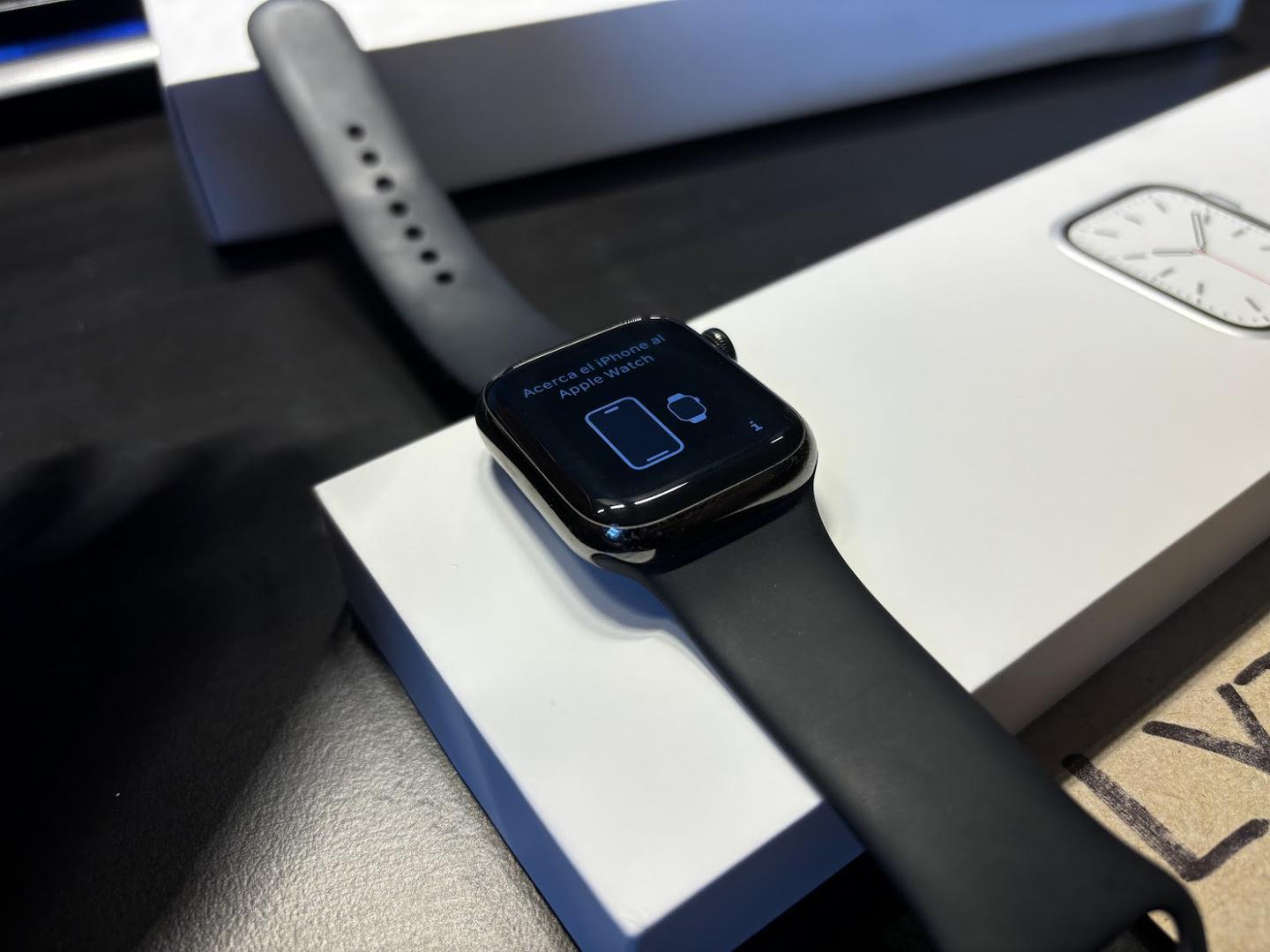Apple Watch Series 7 41mm, color Silver