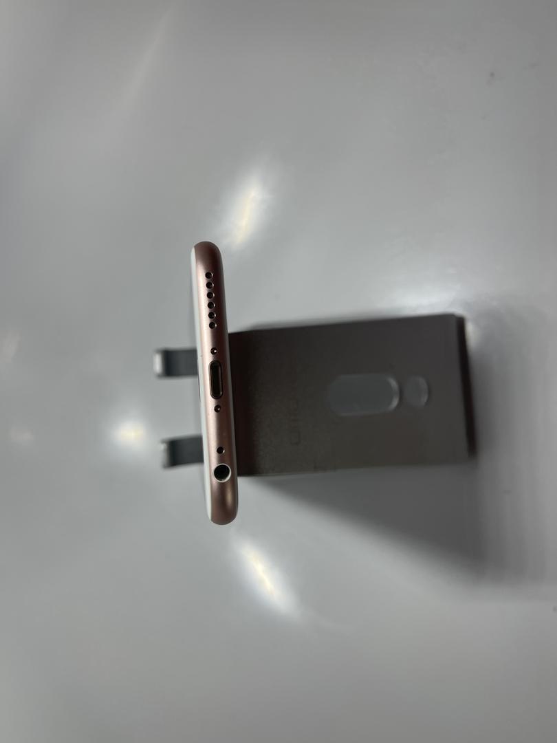 Apple iPhone 6S, color Rose Gold