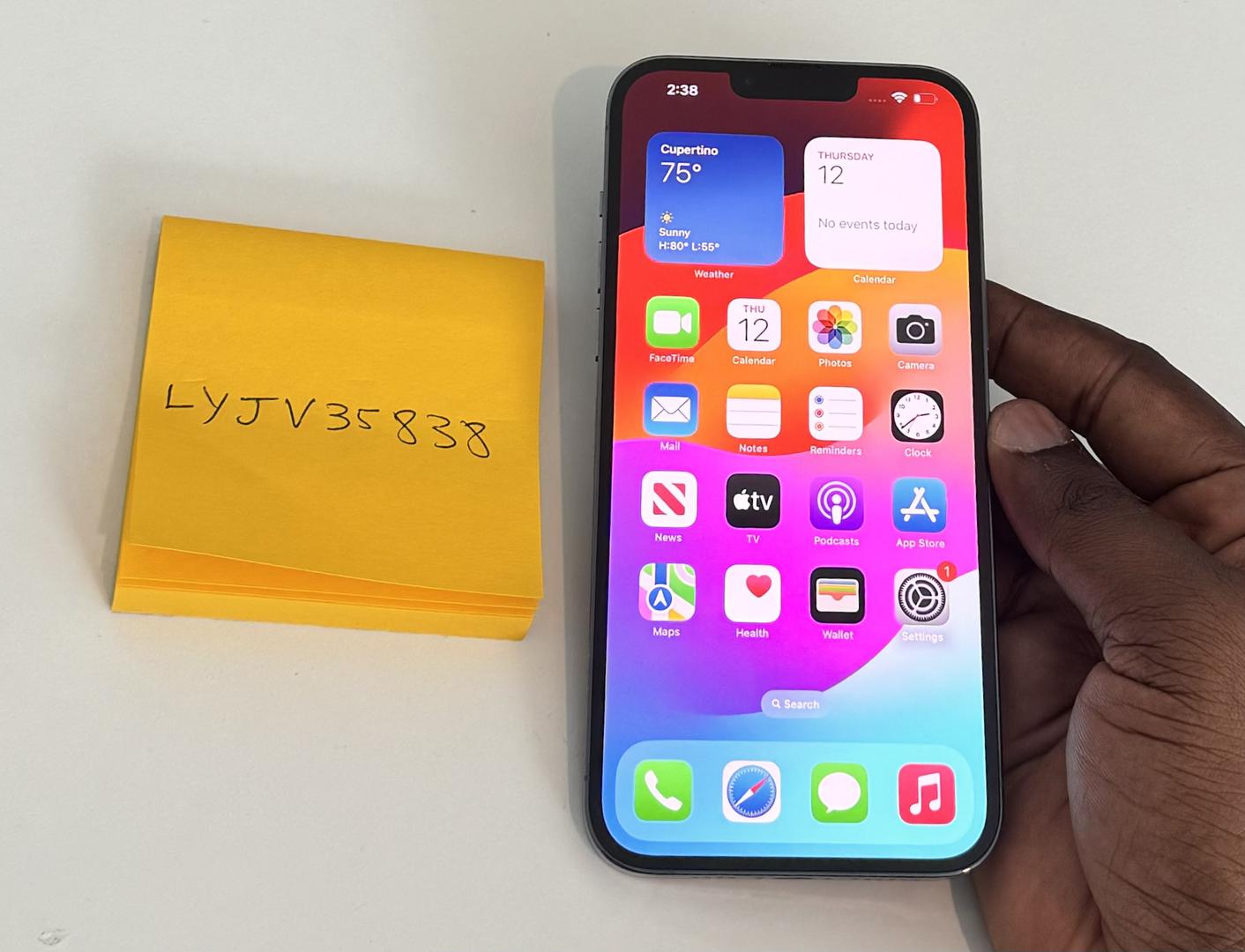 Apple iPhone 13 Pro Max, color Sierra Blue